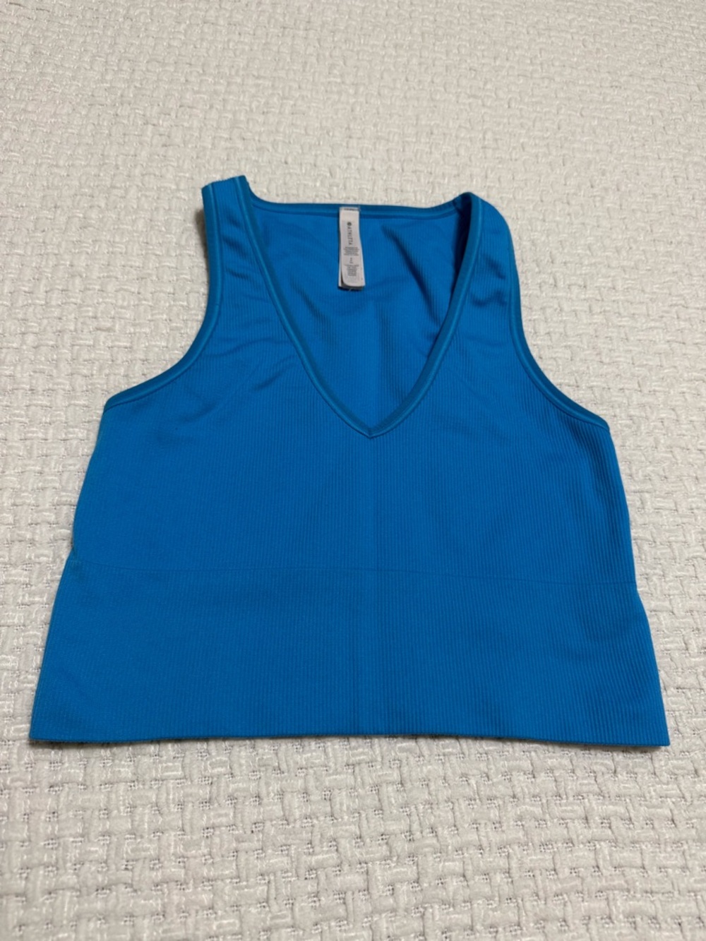 Athleta Aurora Seamless Cropped Rib Tank, Blue.  Small.